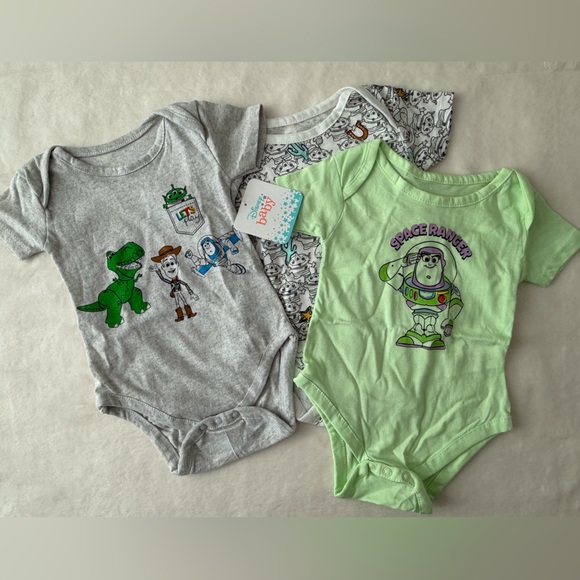 NWT Disney Baby Toy Story Bodysuit Set - Light Green & Gray - Picture 2 of 5